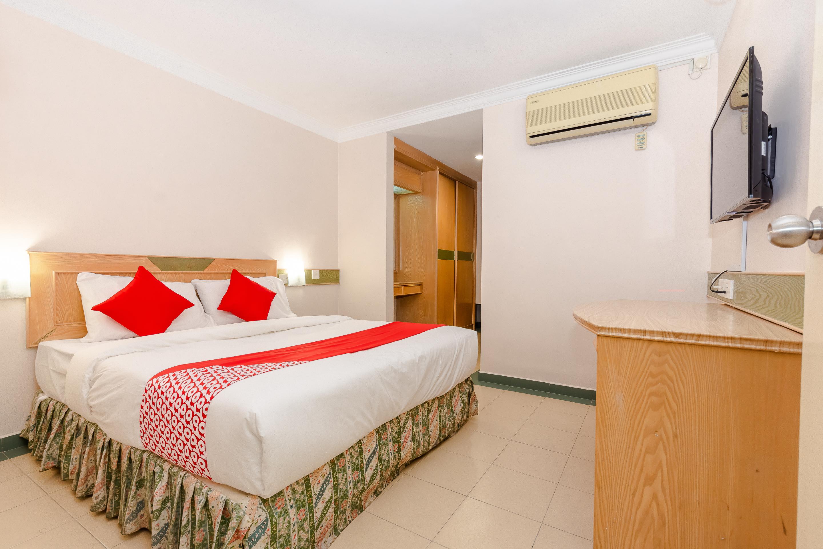 Oyo 764 Hotel Famous Inn Malacca 外观 照片